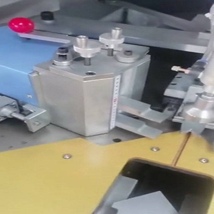 CNC parts of crimping tool crimper aluminium window machinery aluminium doors and windows making machine 1