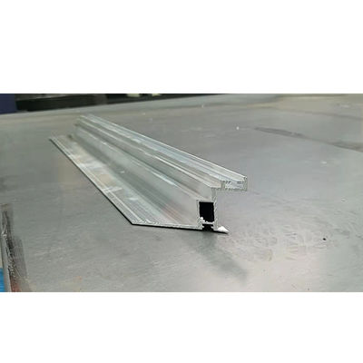 WINDOW MANUFACTURING INDUSTRY ALUMINUM 5 AXIS CNC CUTTING MACHINE FOR SPACE ANGLE